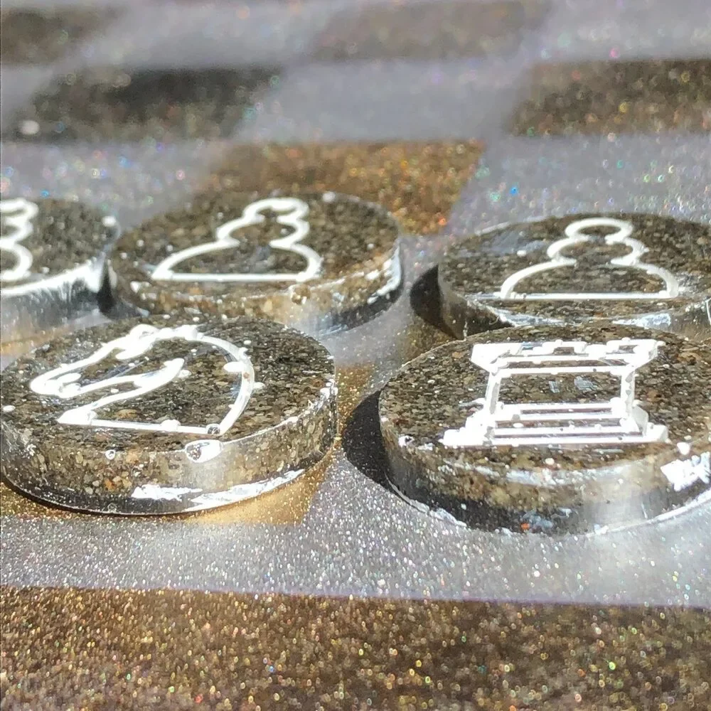 Chess Set - Rustic Metallic - Picture 8 of 9